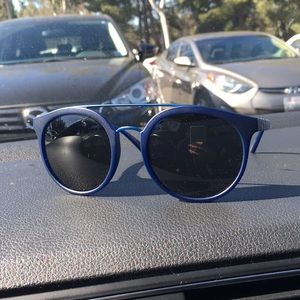 Burberry retro sunglasses